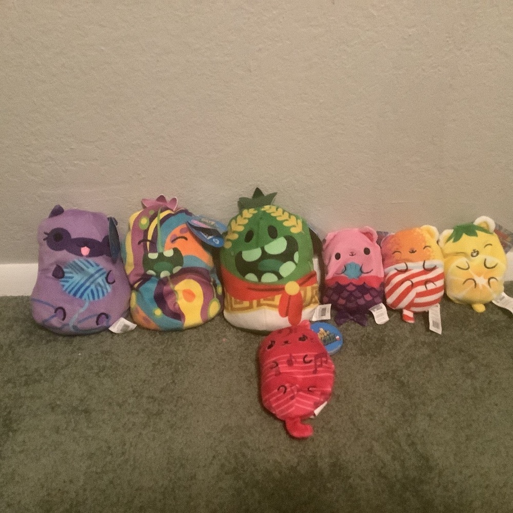 Cats VS Pickles, Bears VS Donuts Variety Pack. 7 pcs